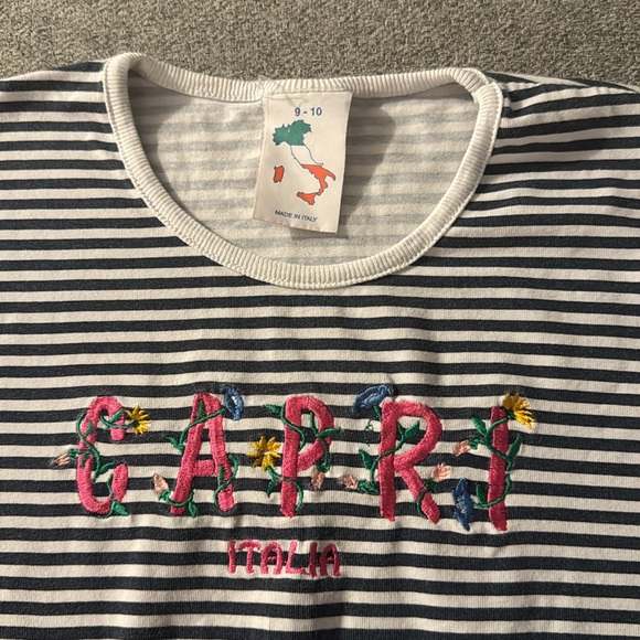 5/$15- Italia t-shirt size 9-10 - Picture 2 of 2